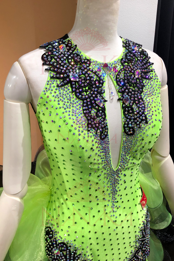 ラテンドレス:LT007002JP20