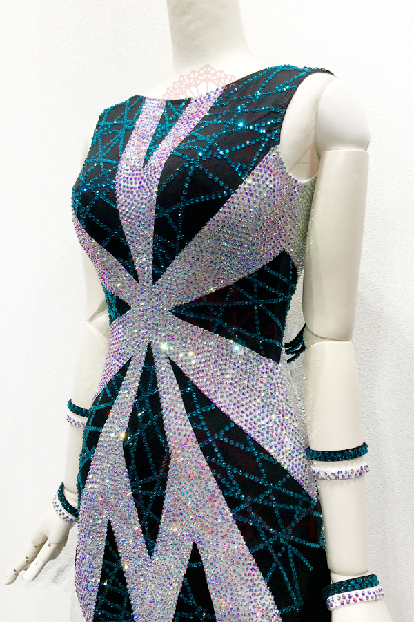 ラテンドレス:LT063012JK17