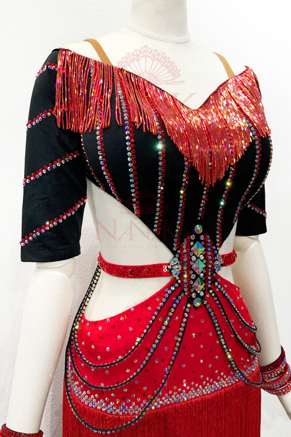 ラテンドレス:LT071003JK17