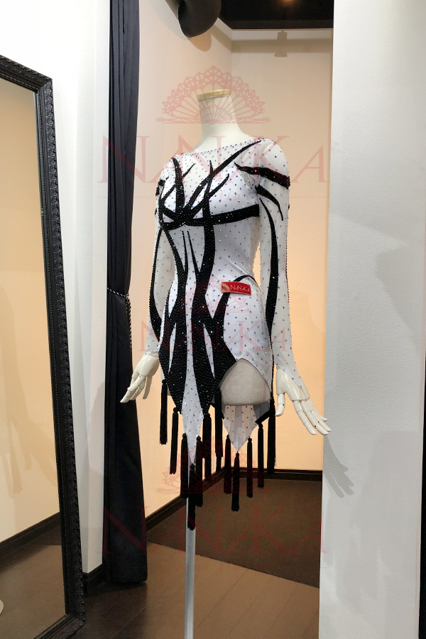 ラテンドレス:LT095011JK18