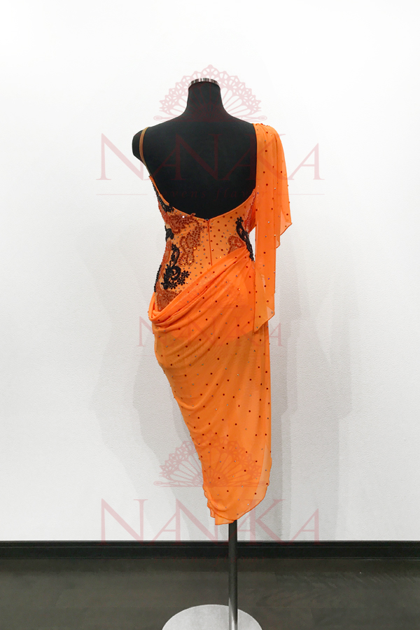 ラテンドレス:LT132001JJ18