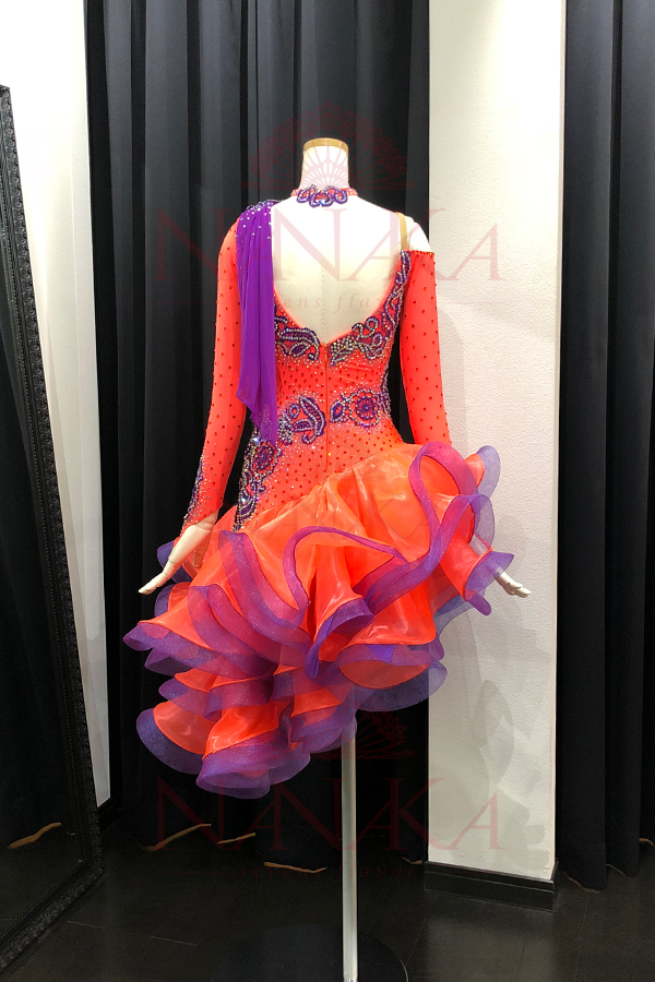 ラテンドレス:LT132004JJ18