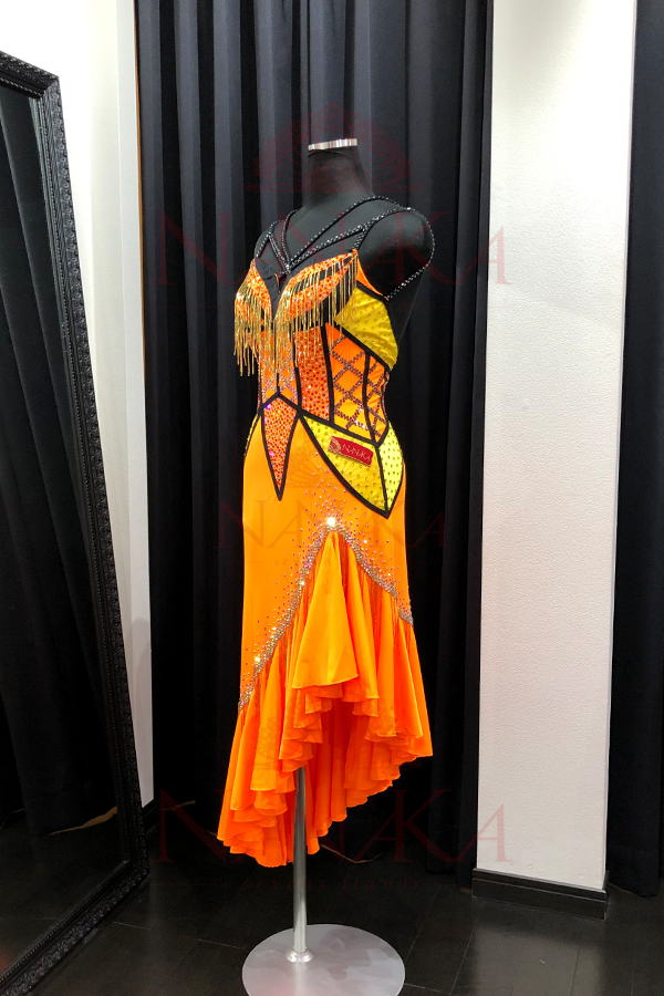 ラテンドレス:LT147005JK19