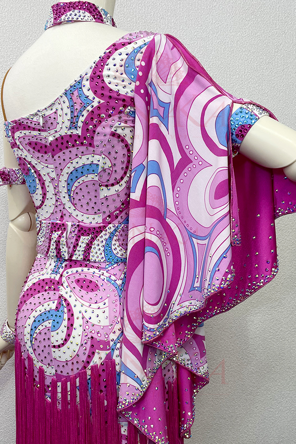 ラテンドレス:LT183002JJ24