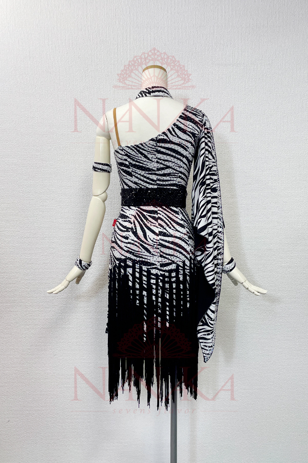 ラテンドレス:LT184002JJ24