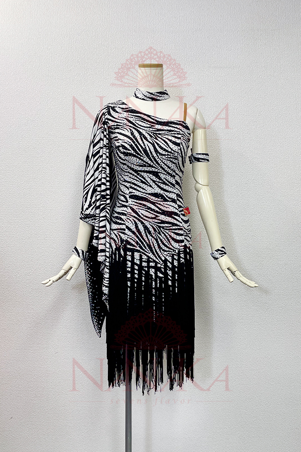 ラテンドレス:LT184002JJ24