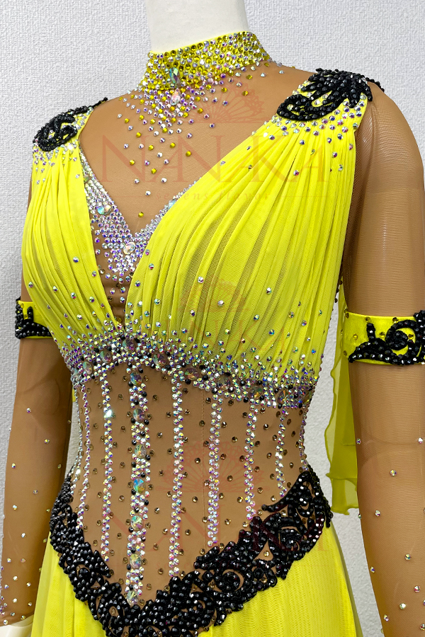 ラテンドレス:LT264002JK23