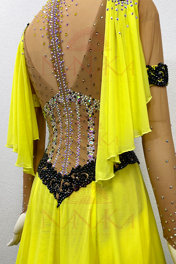 ラテンドレス:LT264002JK23