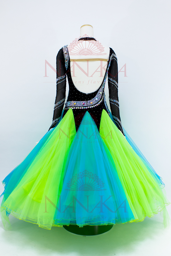 スタンダードドレス:ST01160410